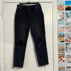 Hollister ultra high rise mom jean vintage stretch.
